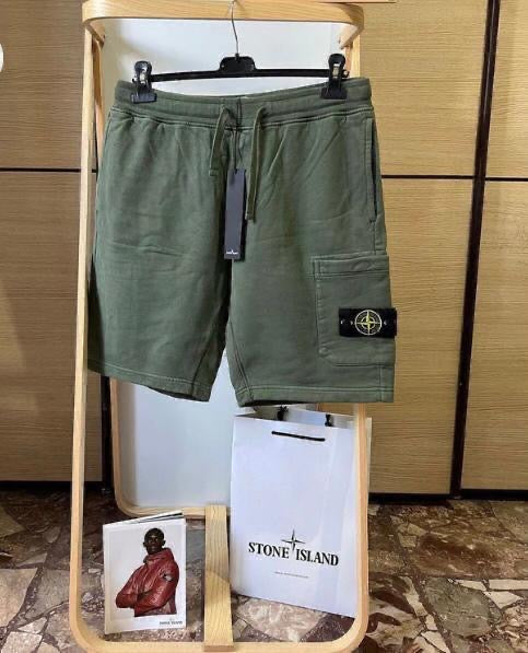 2 x 1 : Shorts Stone Island